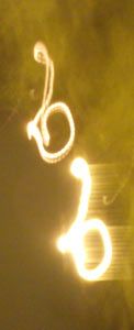 PAREJA DE SERES DE LUZ DE LA GALAXIA JJ
