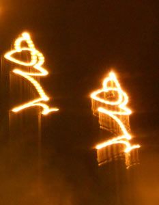 PAREJA DE SERES DE LUZ DE LA GALAXIA JJ