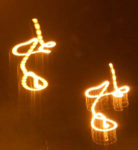 PAREJA DE SERES DE LUZ DE LA GALAXIA JJ