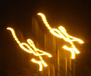 PAREJA DE SERES DE LUZ DE LA GALAXIA JJ